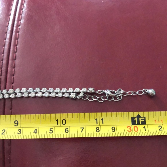 Avon faux diamond necklace and earring set - Picture 4 of 7